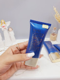 کرم پودر تیوپی استی لایتن ESTEE LIGHTEN بافت سبک دارای spf45 ماندگاری بالا